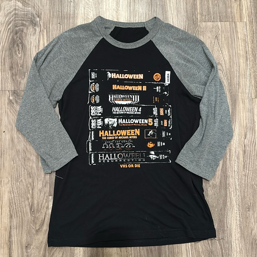🎃 John Carpenter Halloween VHS Horror Raglan Shirt